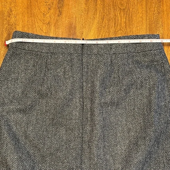 Derek Lam Gray Herringbone Wool Pencil Skirt silk lined. - Picture 5 of 9